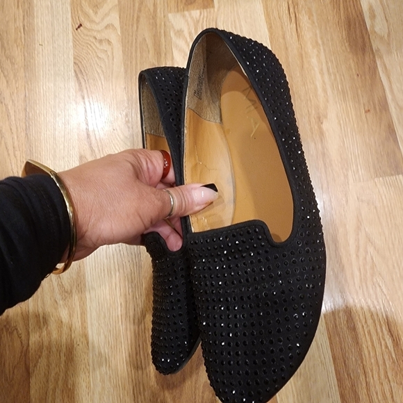 MIA women's black flat loafers sparkling Embellished shoes size 7 M - Picture 7 of 8